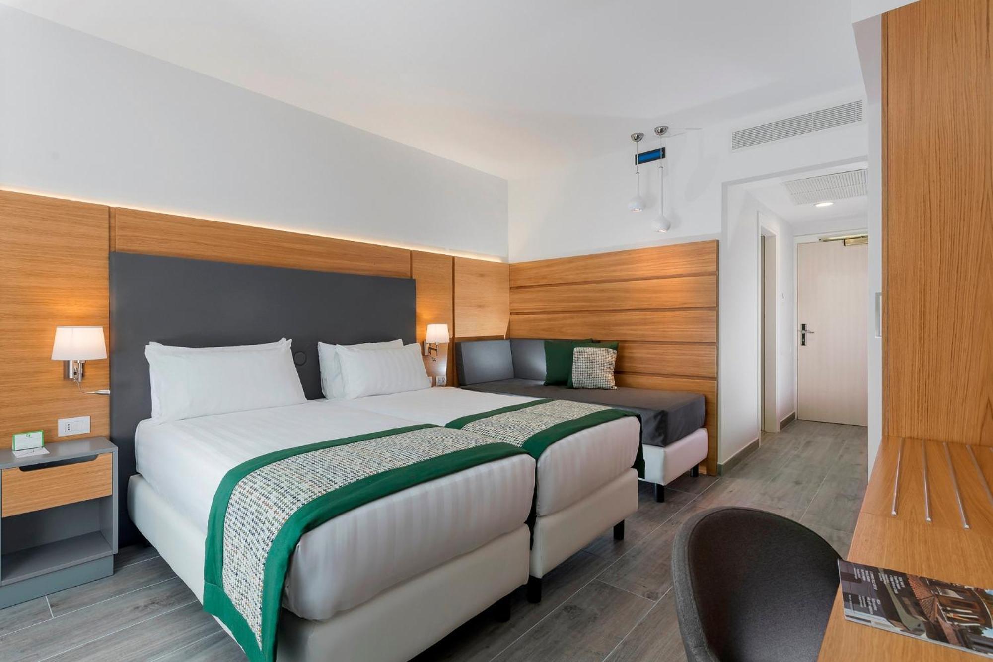 Premium Twin Room Sofa Bed,1706511437:JPEG